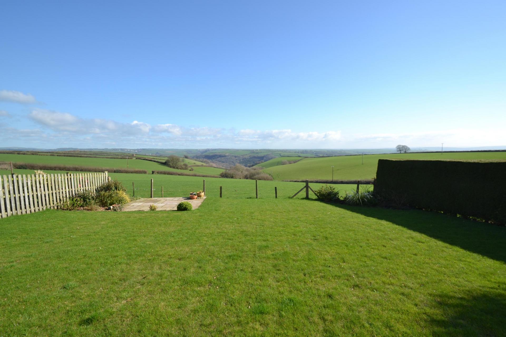 2 bedroom Bungalow for sale in Barnstaple