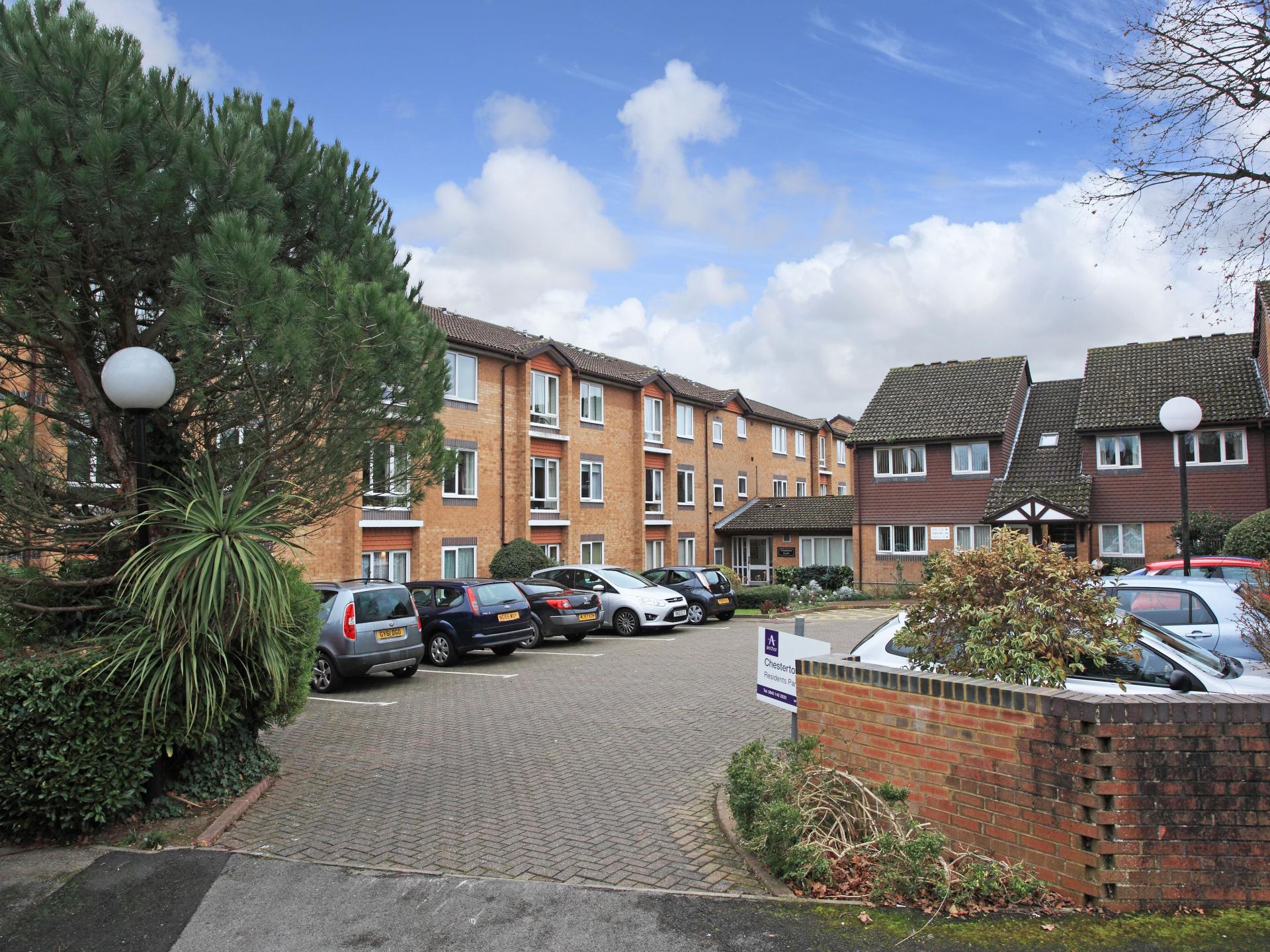 Estate Agents Horsham Mansell McTaggart