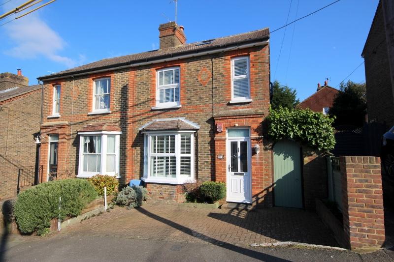 Estate Agents Haywards Heath Mansell McTaggart