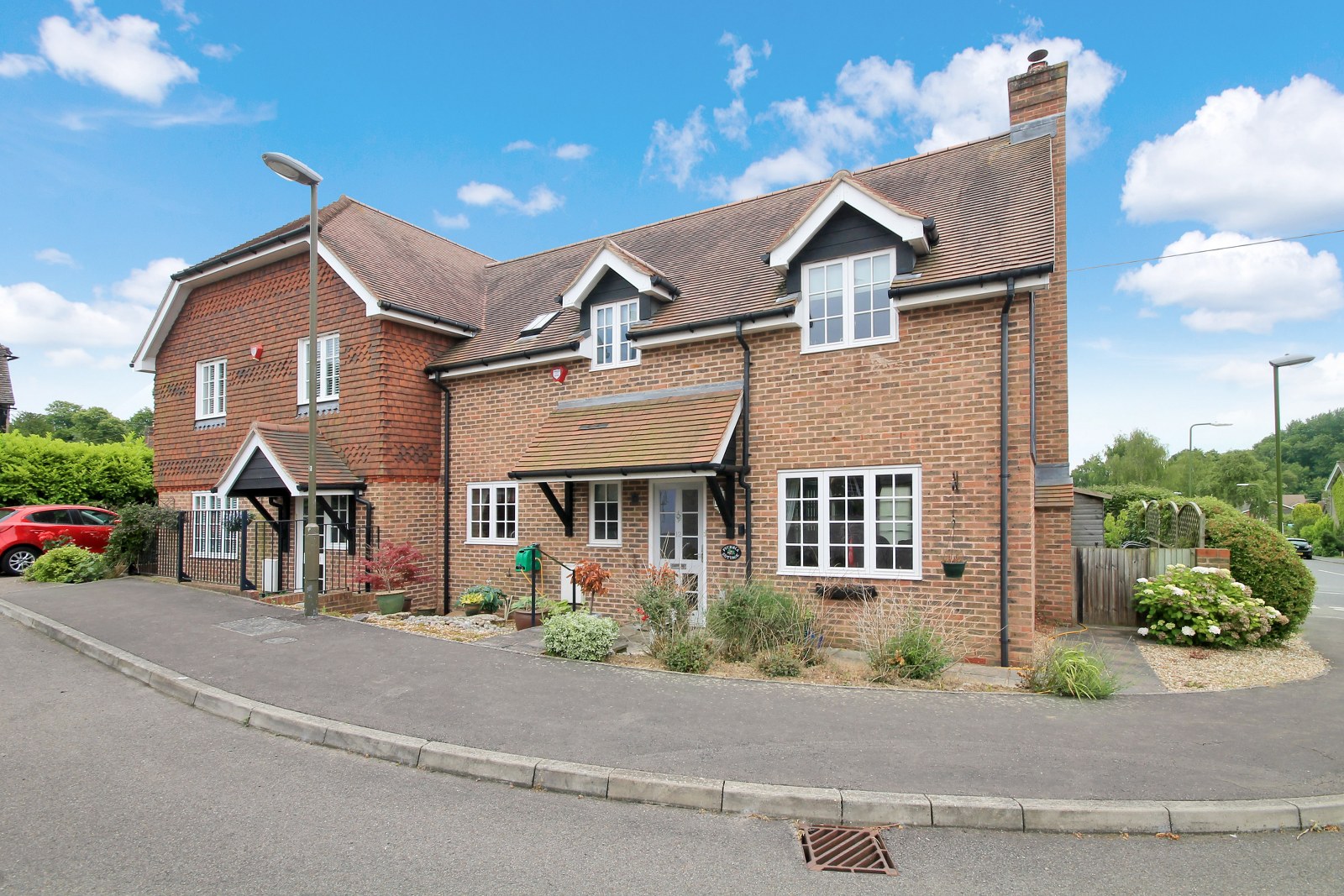 Estate Agents Billingshurst Mansell McTaggart