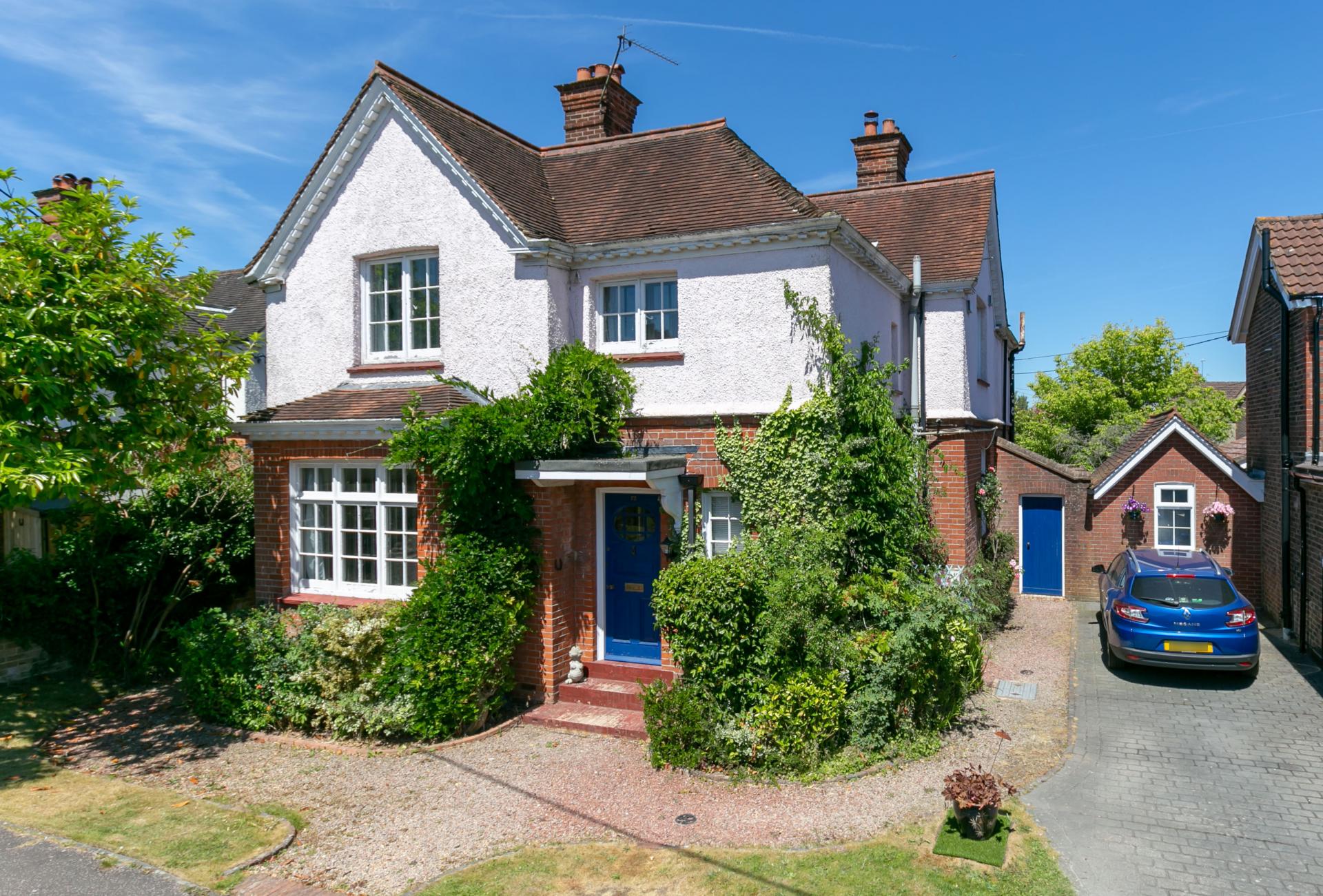 Estate Agents Crawley Mansell McTaggart